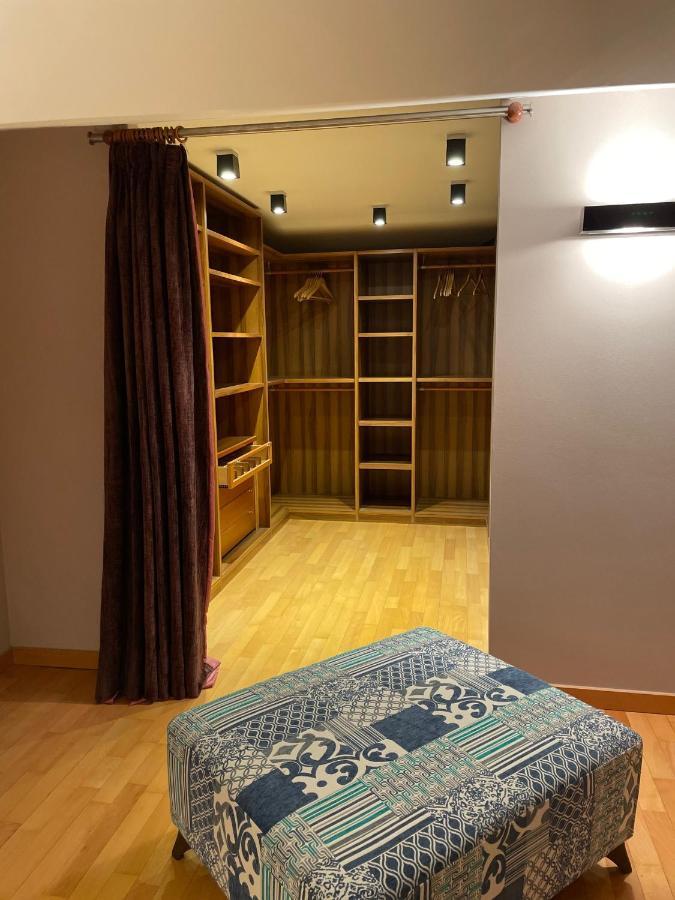 Appartement Chic Au Centre Hut 08087 Les Escaldes Exterior photo
