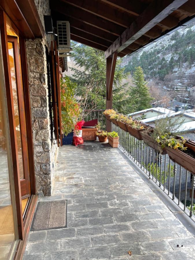 Appartement Chic Au Centre Hut 08087 Les Escaldes Exterior photo